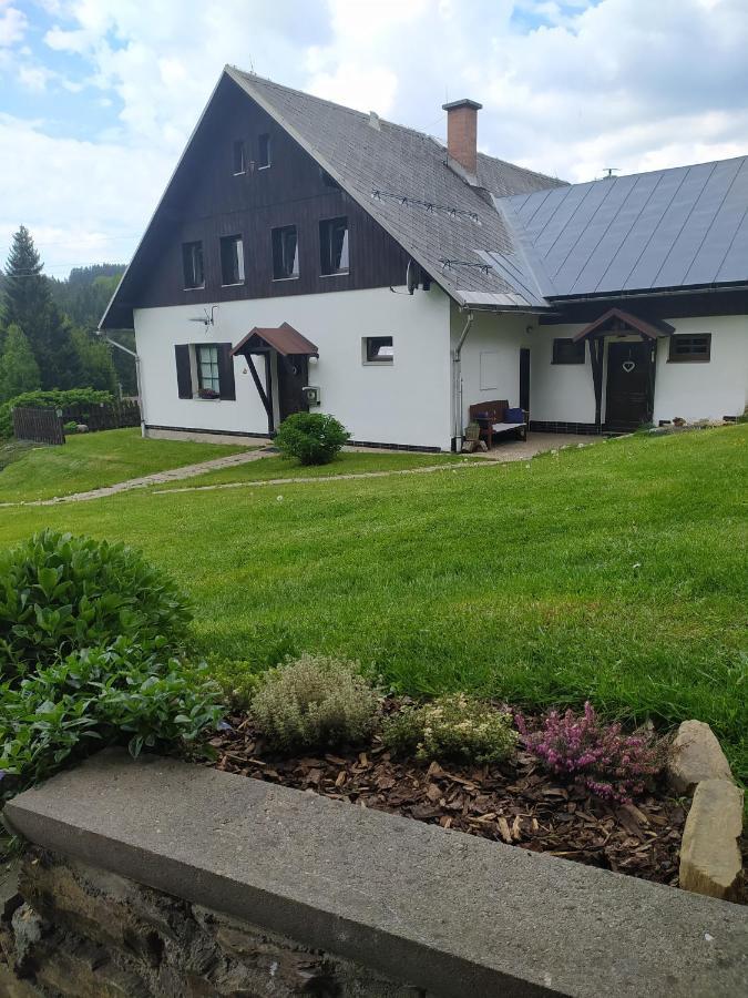 Hotel U Tomicku Paseky nad Jizerou Zewnętrze zdjęcie