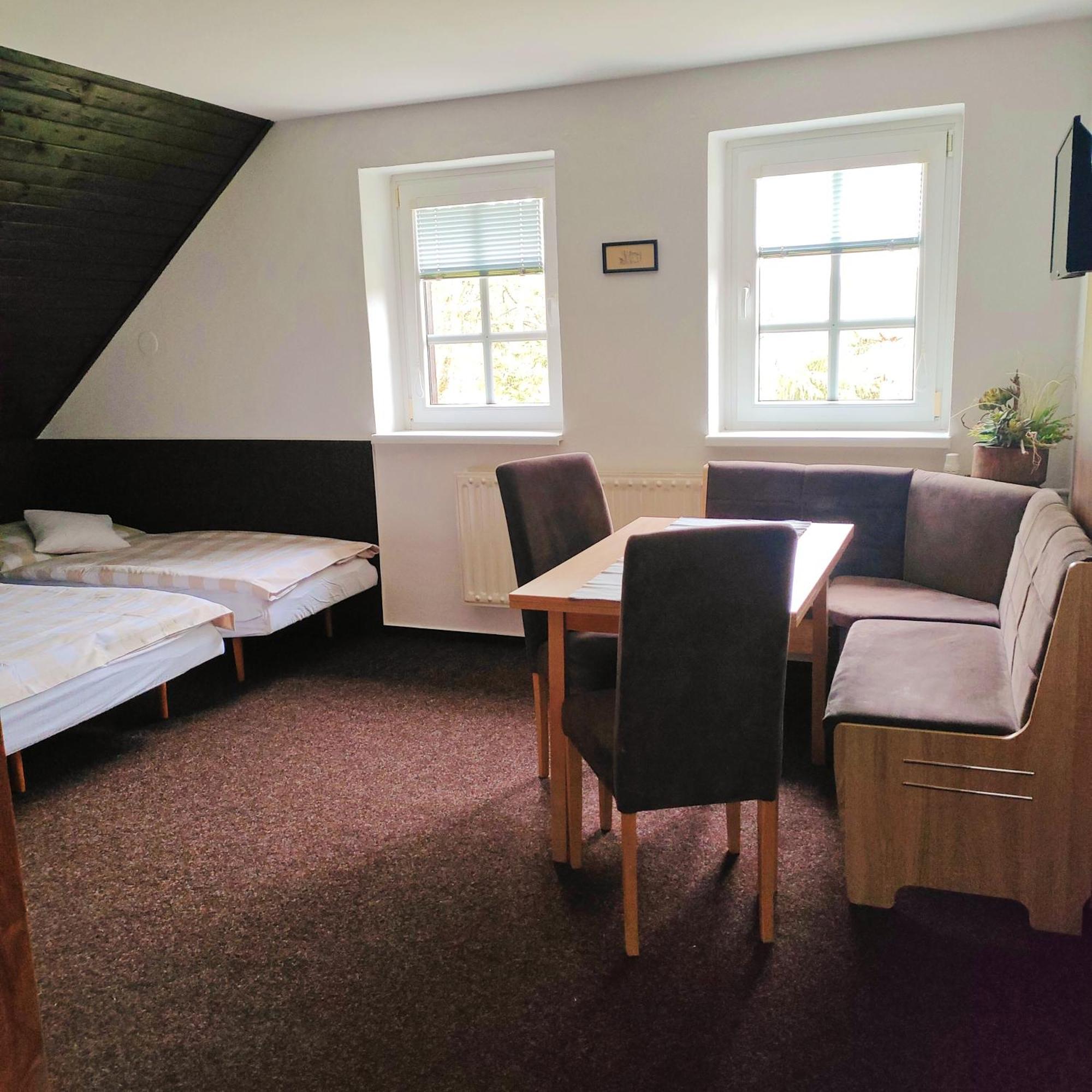 Hotel U Tomicku Paseky nad Jizerou Zewnętrze zdjęcie